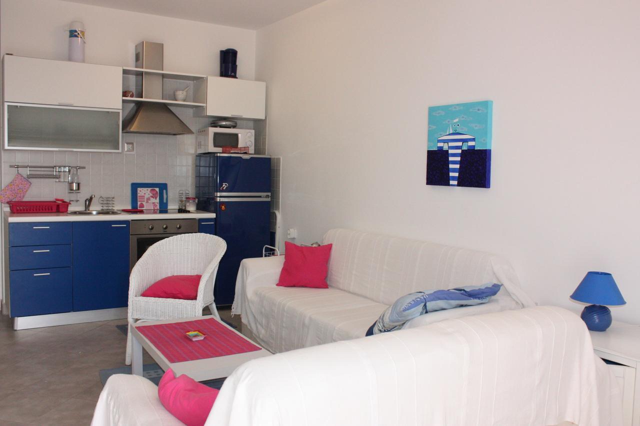 קולאן Apartments Jtv Simuni מראה חיצוני תמונה