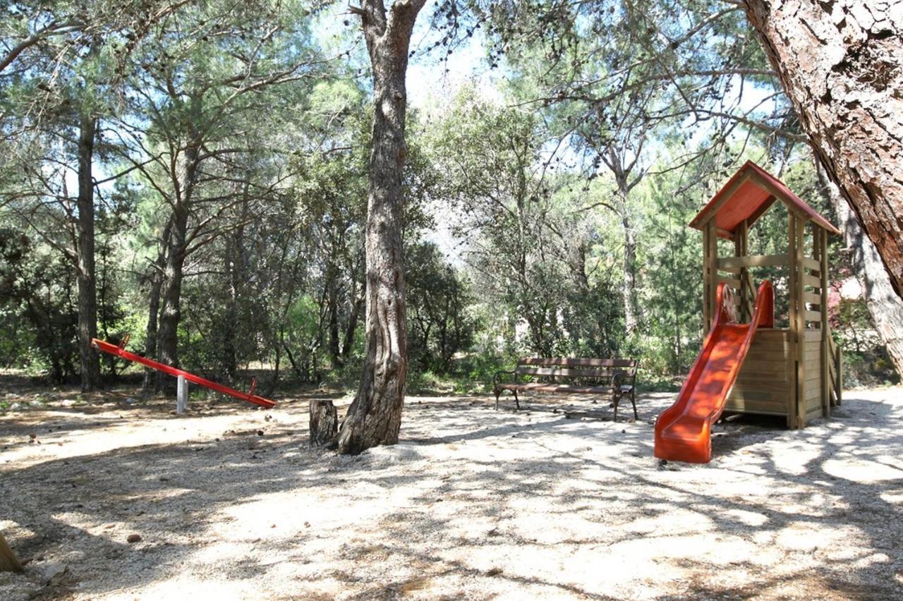 קולאן Apartments Jtv Simuni מראה חיצוני תמונה